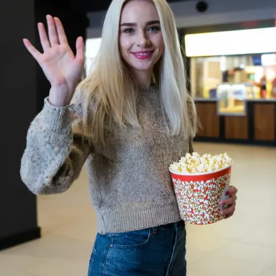 Полина